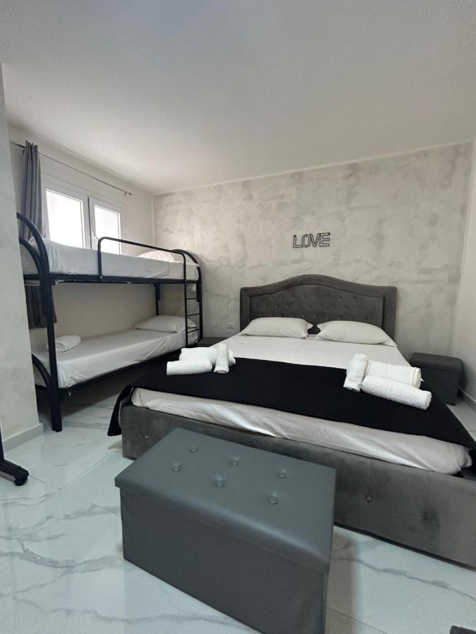 Terrace Luxury Caracciolo Appartamento *